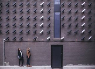 HOW A SELF-MONITORED SECURITY SYSTEM CAN BENEFIT YOUR HOME