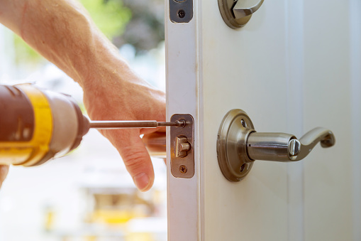 Top 5 Reasons to Hire a Locksmith for Your Rental Property